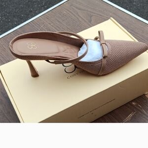 Gucci Tan Mesh Heels